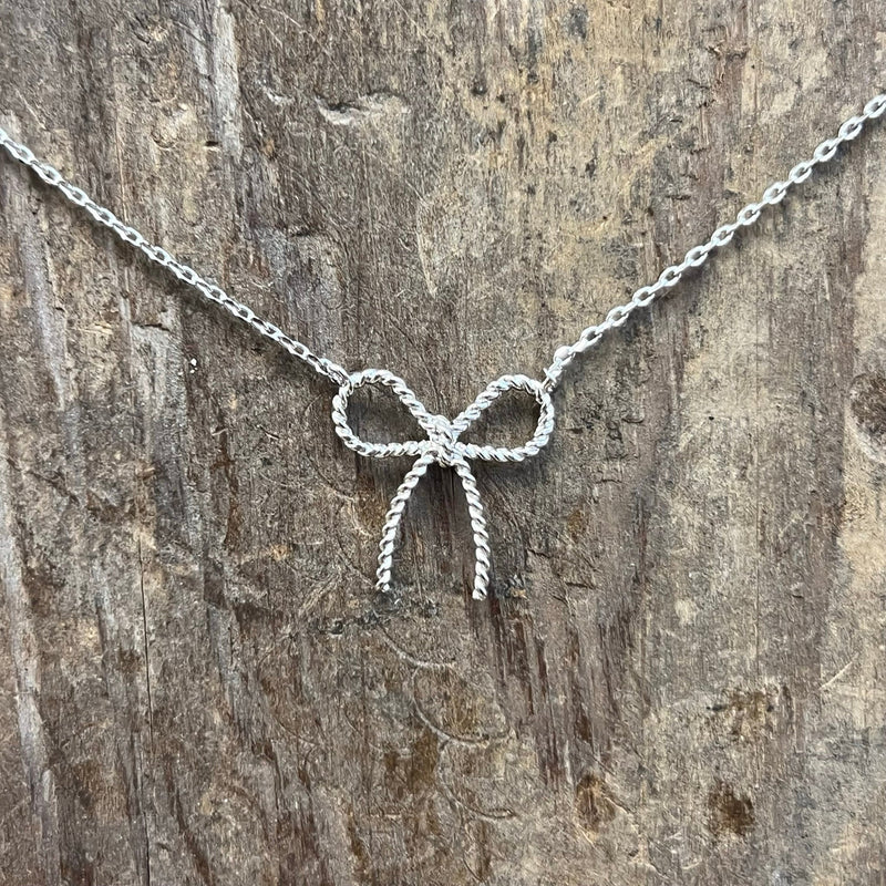 Dainty Silver Bow Fashion Necklace - Country Lace Boutique