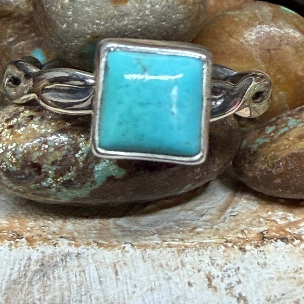 Dainty Square Turquoise Twisted Band Sterling Silver Ring size 5.5 - Country Lace Boutique