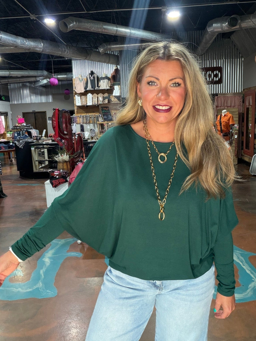 Crooked O Gold Fashion Necklace - Country Lace Boutique
