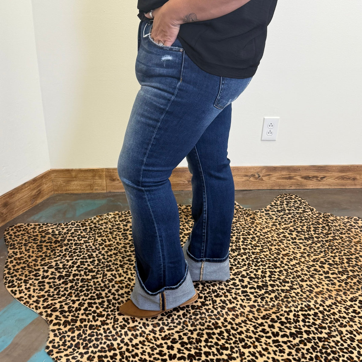 Dark High Rise Bootcut Risen Jeans - Country Lace Boutique