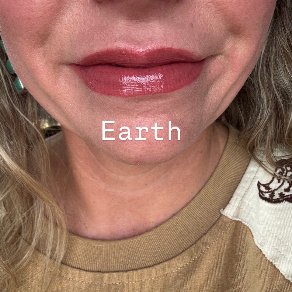 Earth Kisses Lip duo - Country Lace Boutique
