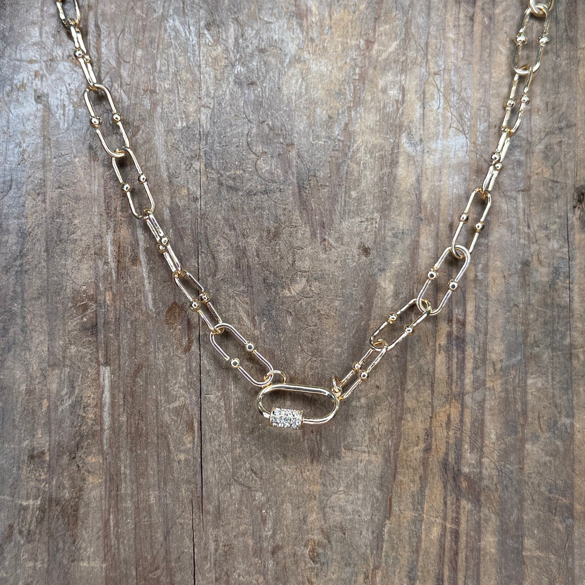 gold chain necklace 