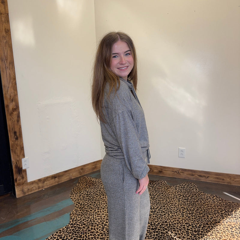 Heather Grey Long Sleeve Pullover Sweater - Country Lace Boutique