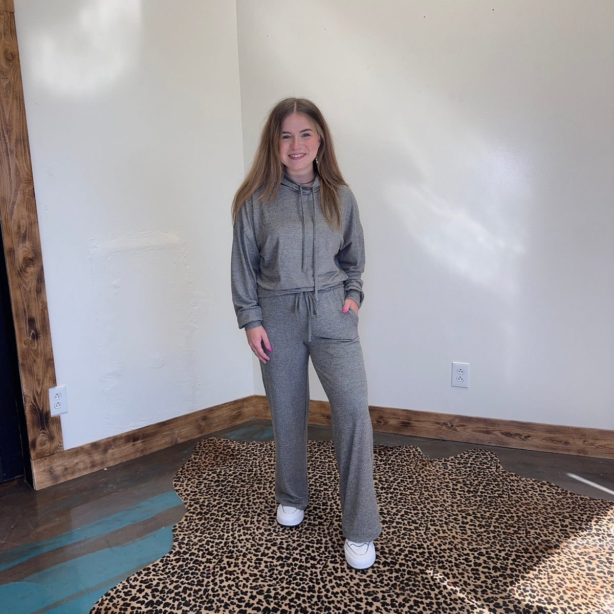 Heather Grey Long Sleeve Pullover Sweater - Country Lace Boutique