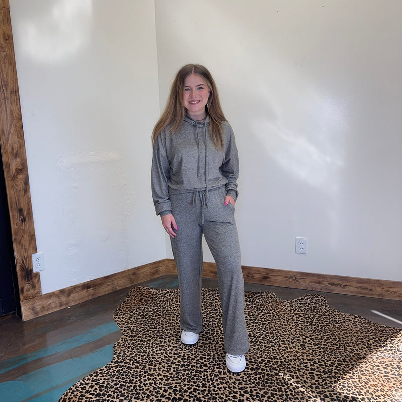 Heather Grey Long Sleeve Pullover Sweater - Country Lace Boutique