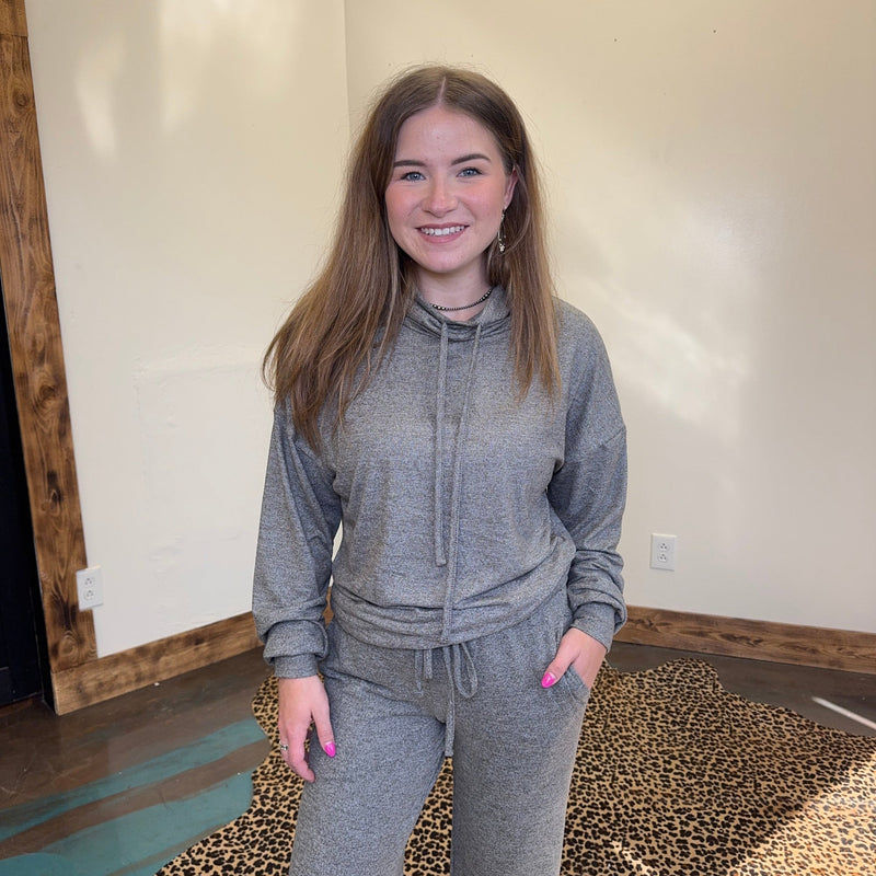 Heather Grey Long Sleeve Pullover Sweater - Country Lace Boutique