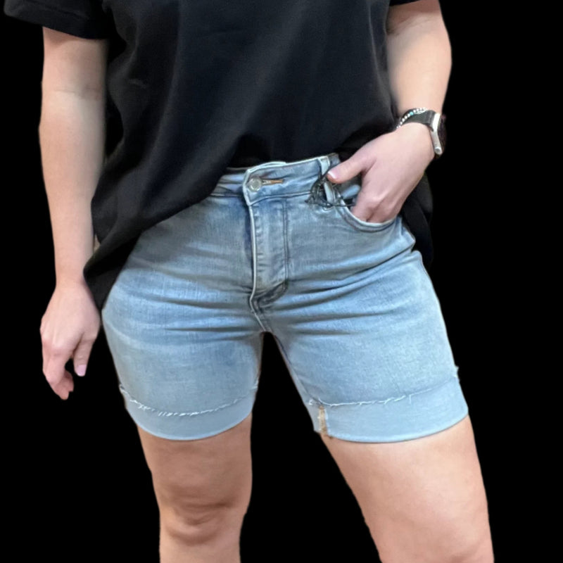 judybluelightwashshorts