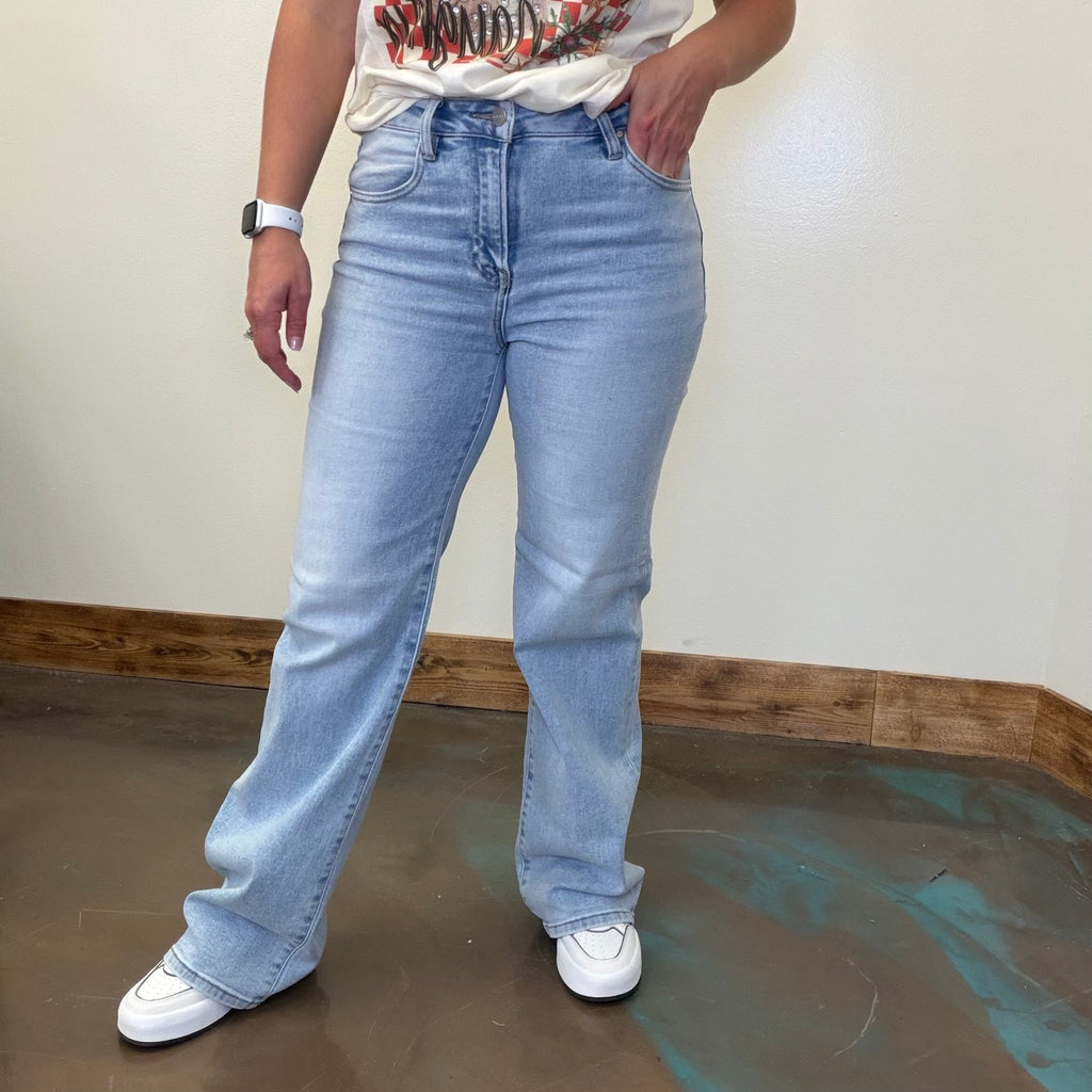Light Wash High Rise Wide Leg 90's Risen Jeans - Country Lace Boutique