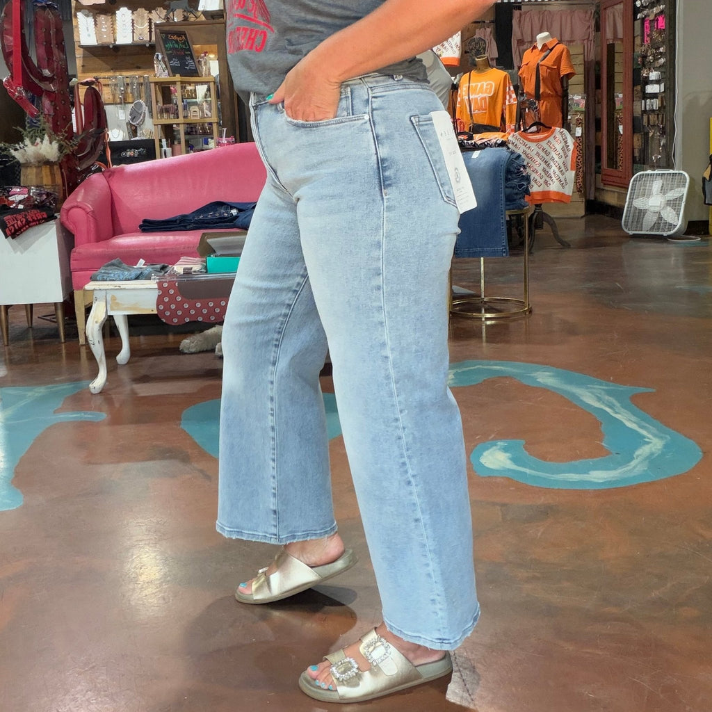 Light Wash Risen Crop Tummy Control Jeans - Country Lace Boutique