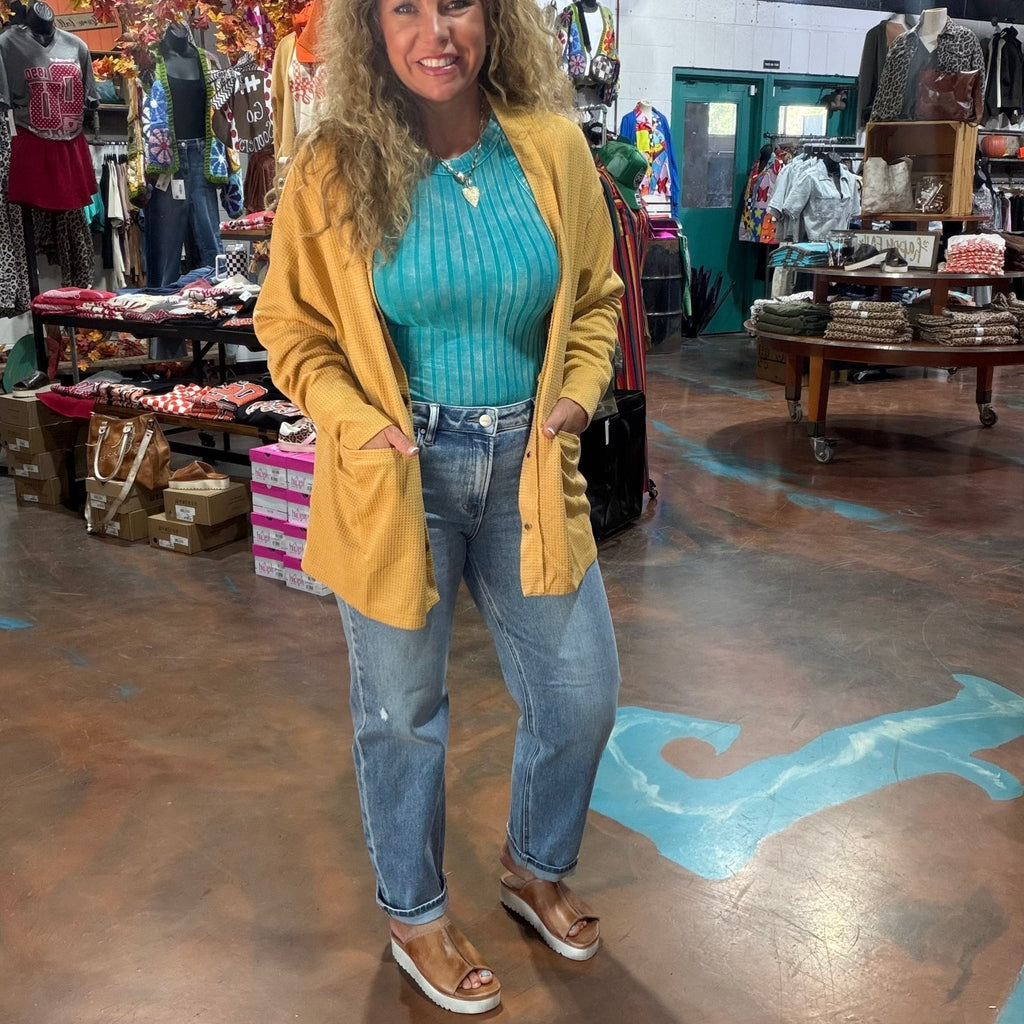 Light Wash Mid Rise Ankle Boyfriend Distressed Risen Jeans - Country Lace Boutique