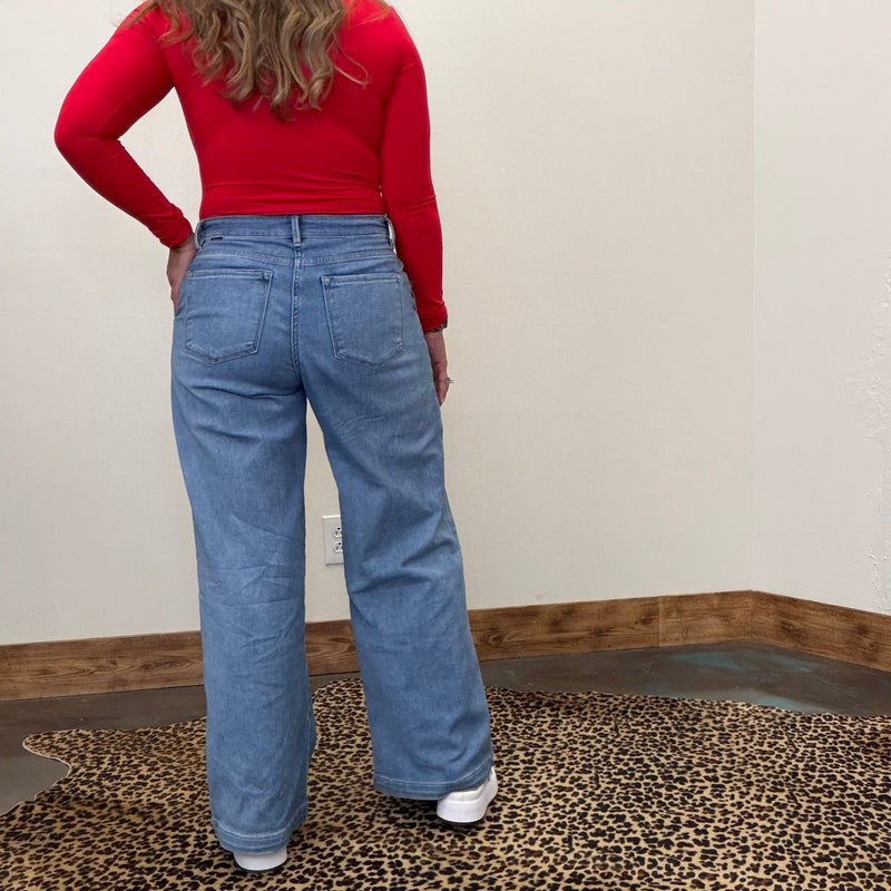 Pleat Front Loose Fit Mid Rise Risen Jeans - Country Lace Boutique