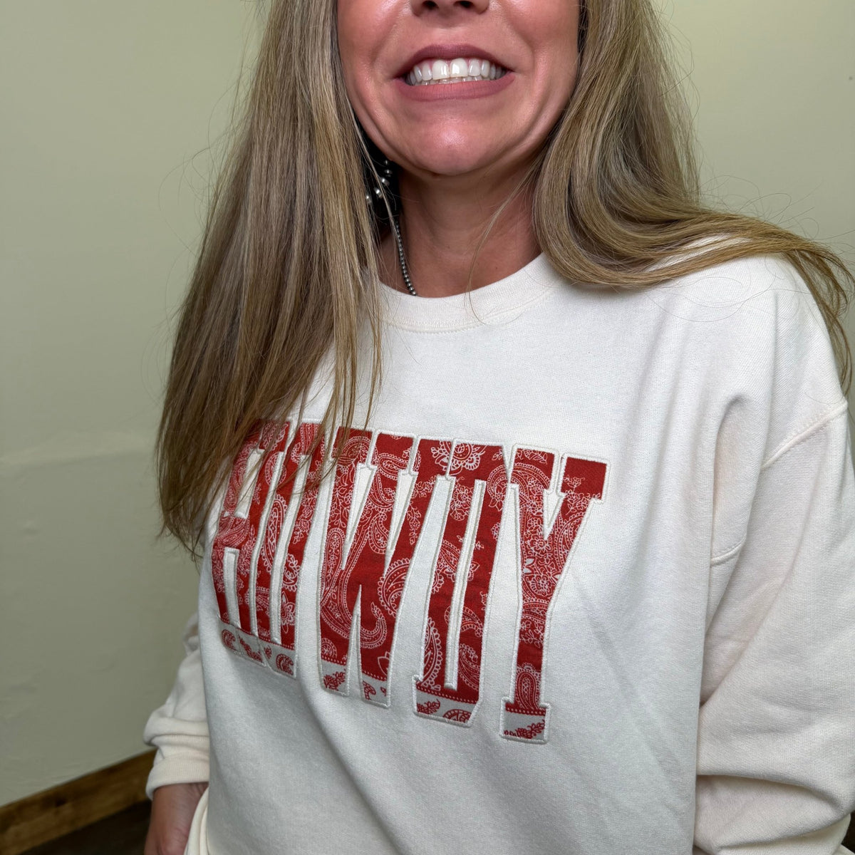 Red Bandana HOWDY Sweatshirt - Country Lace Boutique