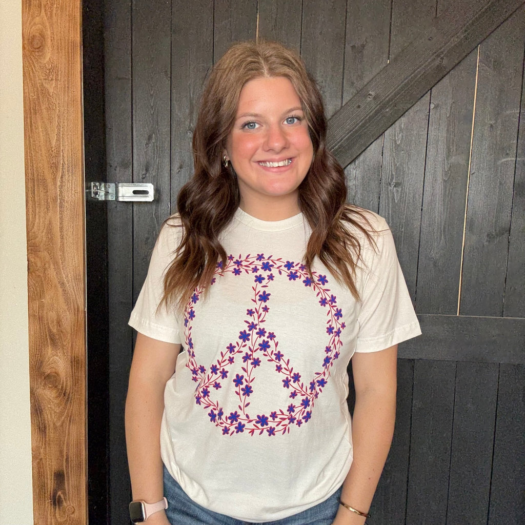 Red White & Blue Peace Sign T-shirt /Medium - Country Lace Boutique