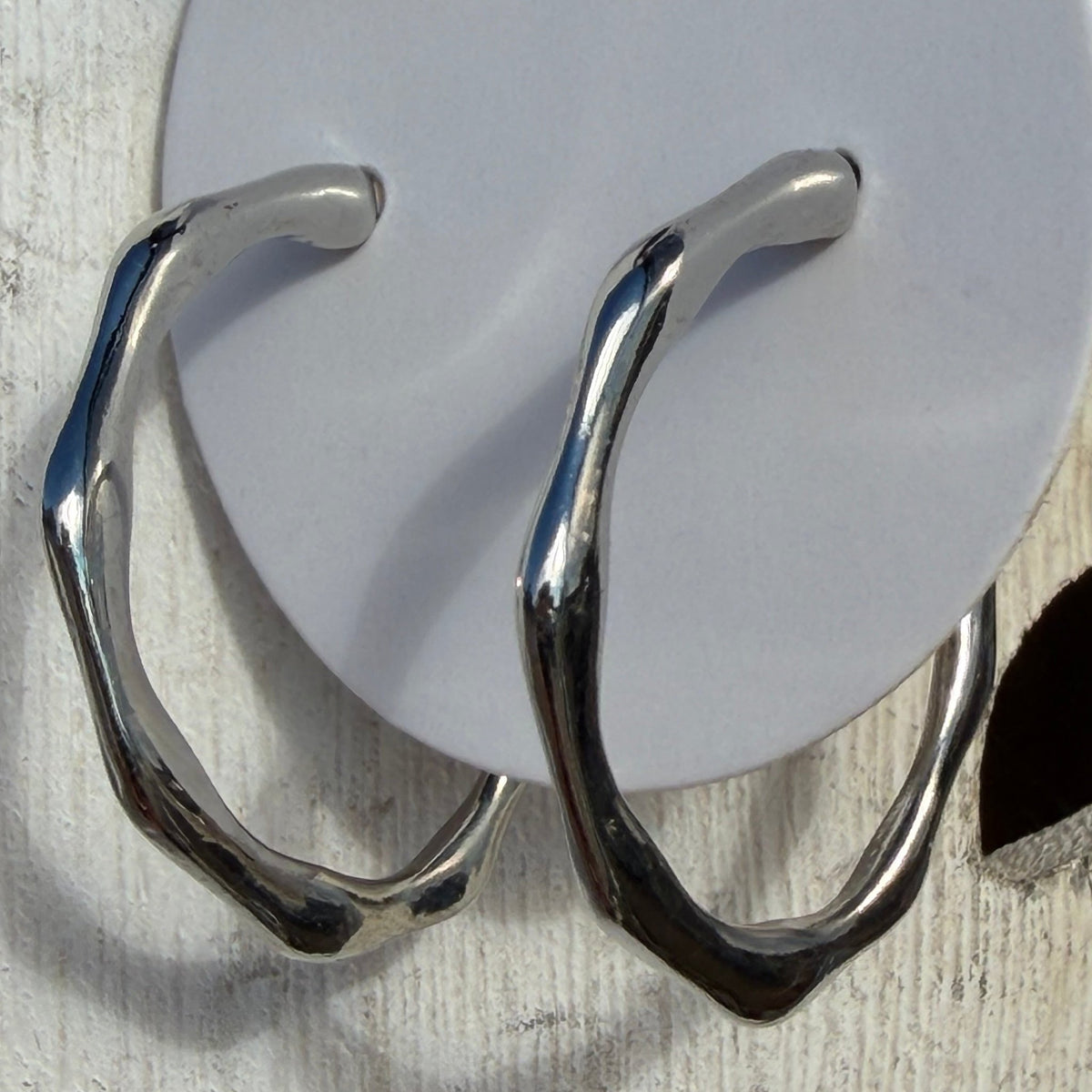 Wavy Silver Hoop Fashion Earrings - Country Lace Boutique