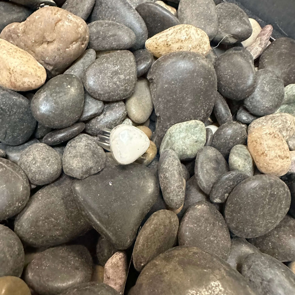 White Buffalo Triangle Sterling Silver Ring SIZE 7 - Country Lace Boutique