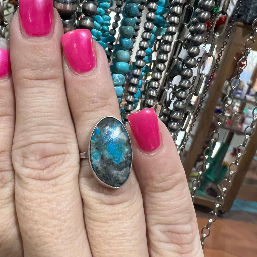 Funky Turquoise Shank Genuine Ring Size 5.51