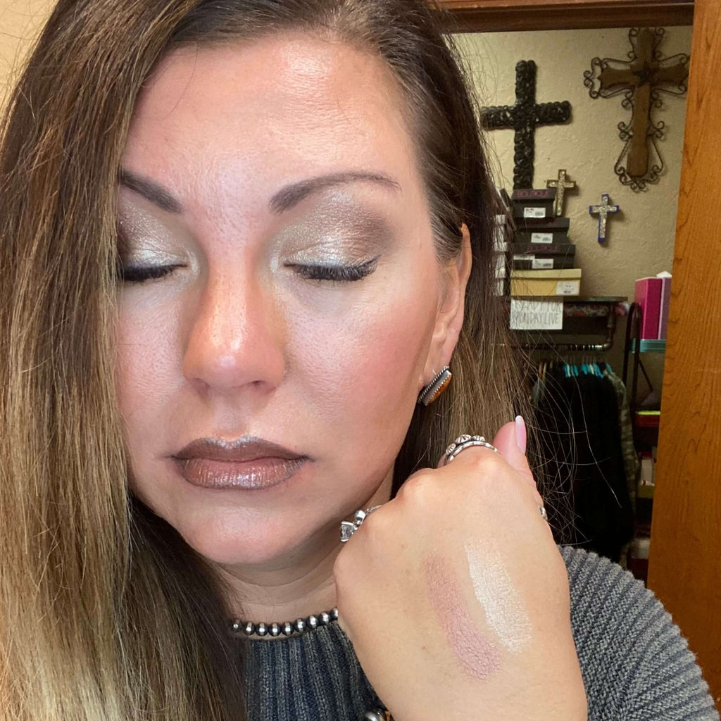 Easy Shadow Duo - Country Lace Boutique